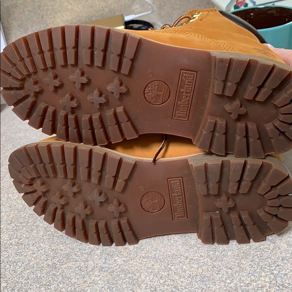 Timberland Boots - Picture 3 of 4